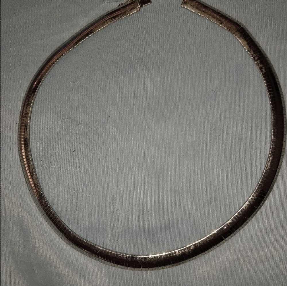 Elegant Silver Necklace